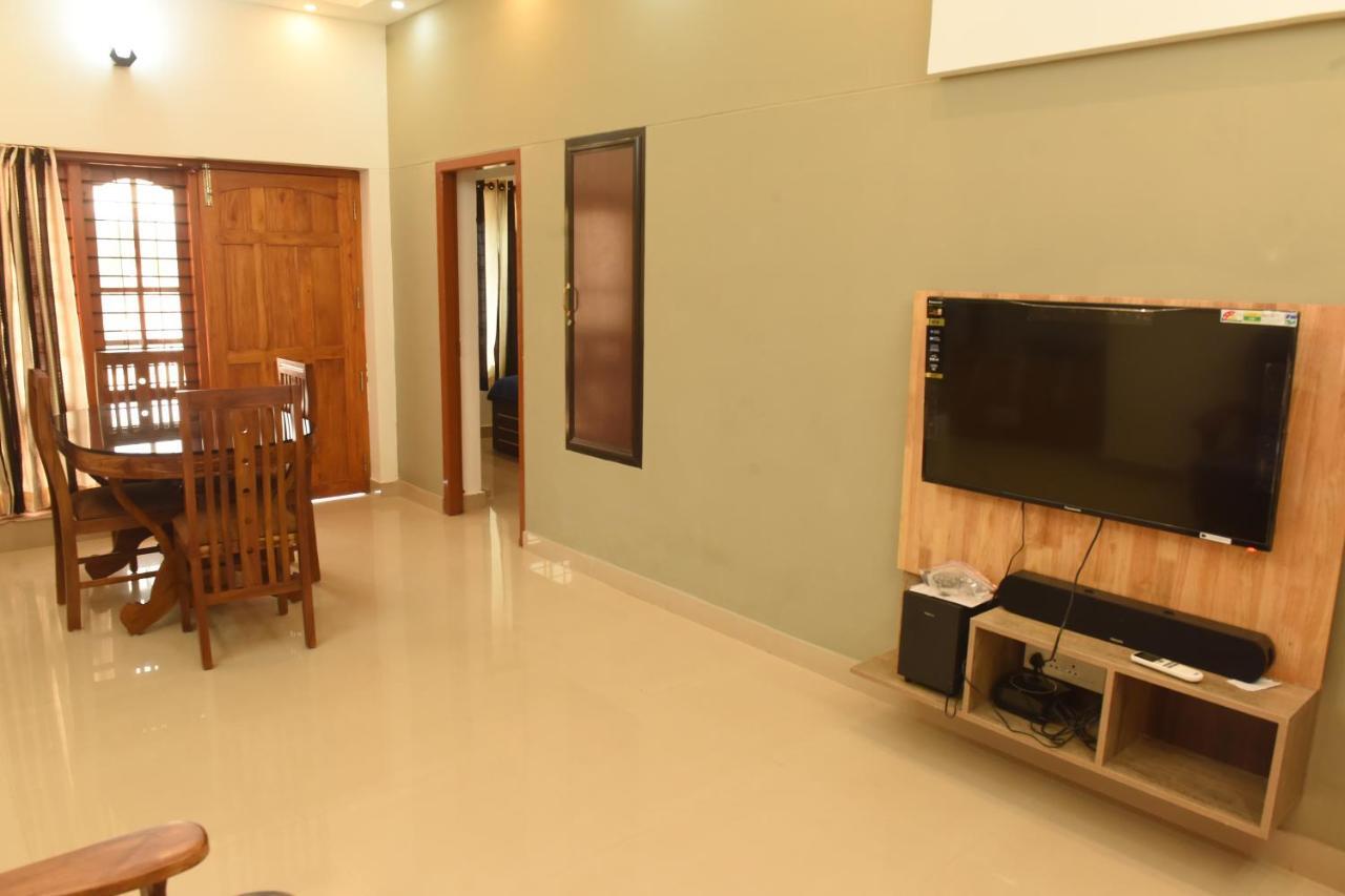 Down Town Holidays Thiruvananthapuram Εξωτερικό φωτογραφία