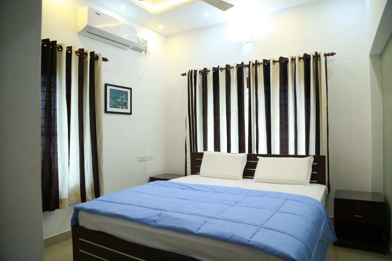 Down Town Holidays Thiruvananthapuram Εξωτερικό φωτογραφία
